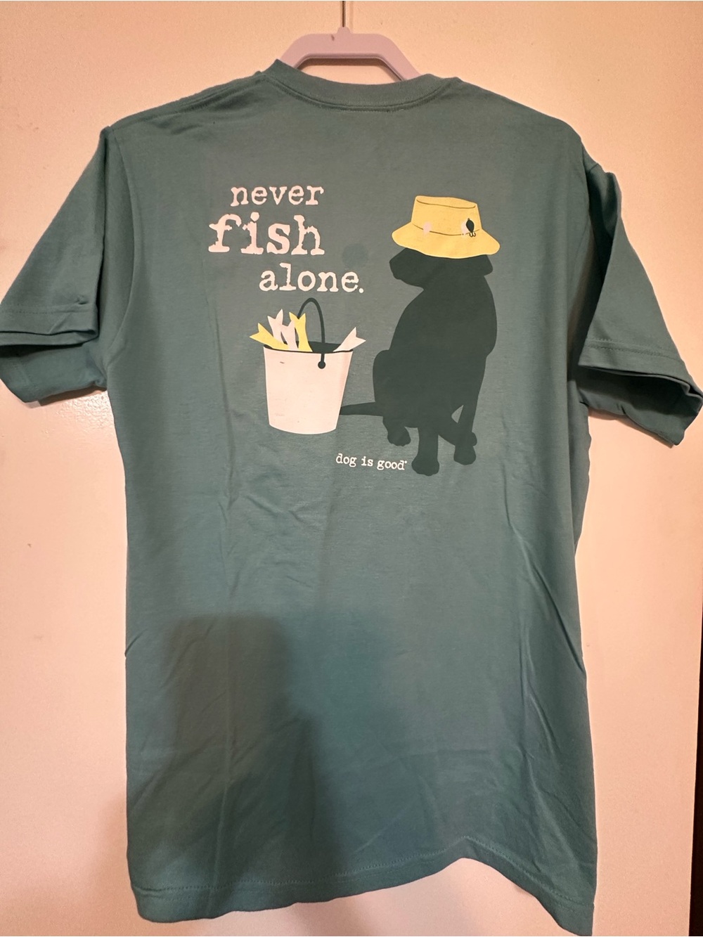 Dog Is Good Men's 'Never Fish Alone' Short Sleeve T-Shirt - Teal